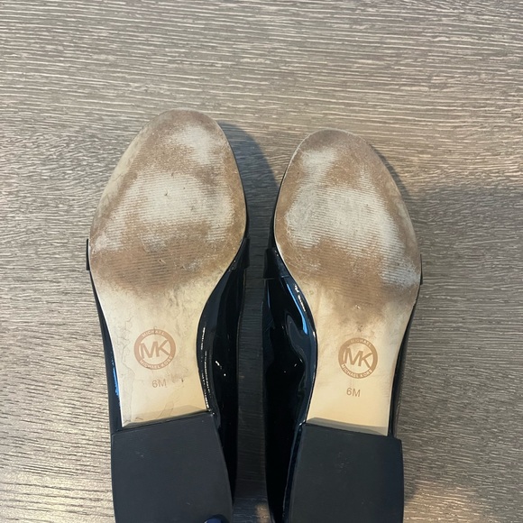 Michael Kors Caroline Loafers - size 6 - Picture 3 of 3